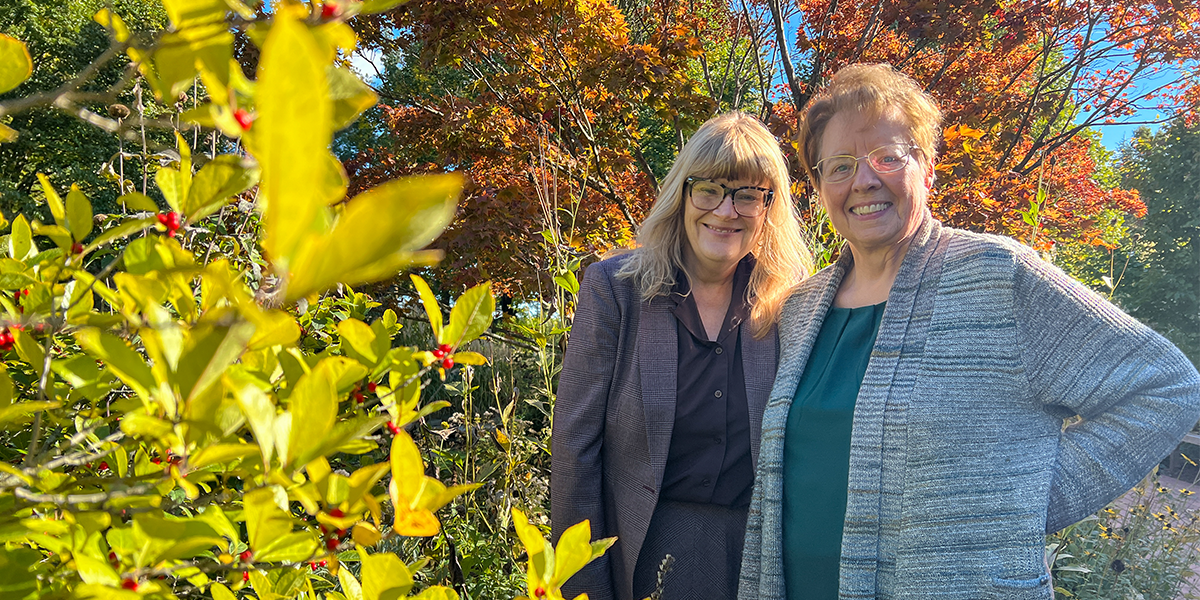 Rebecca Lehto and Gwen Wyatt out in the Radiology Gardens.